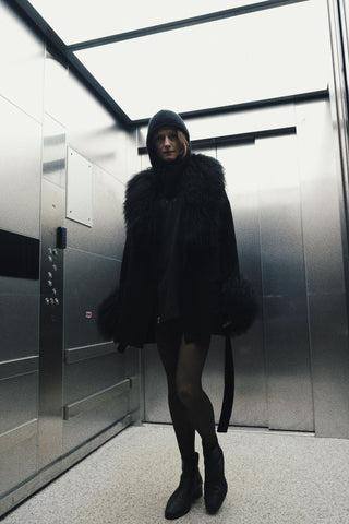 NOIR COAT