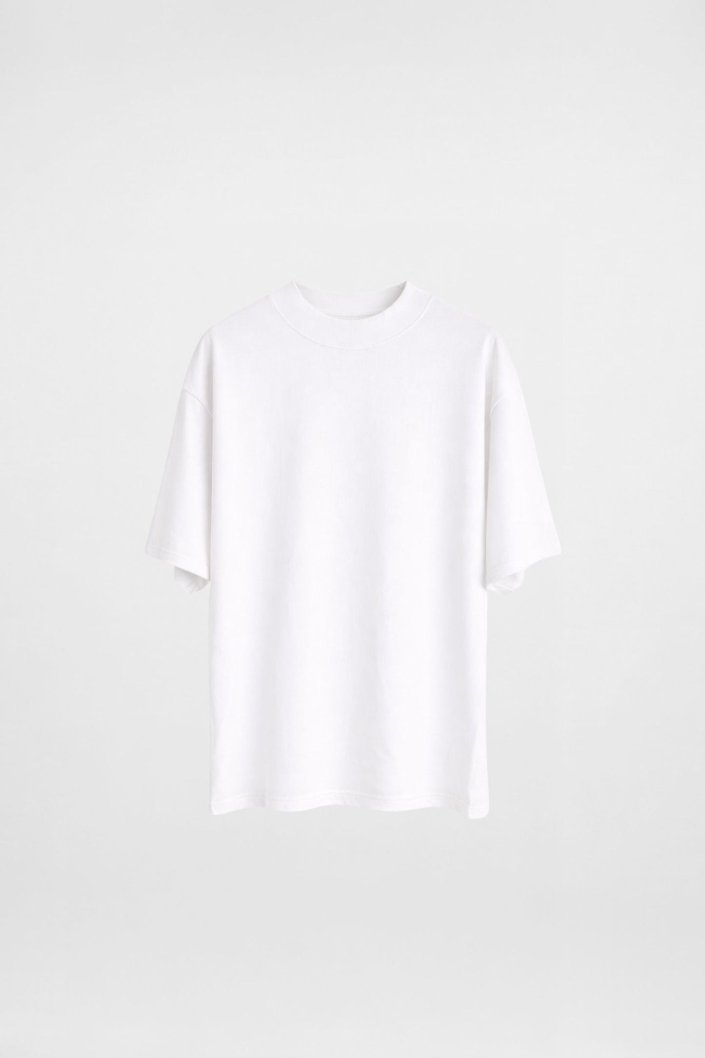 ESSENTIAL TEE