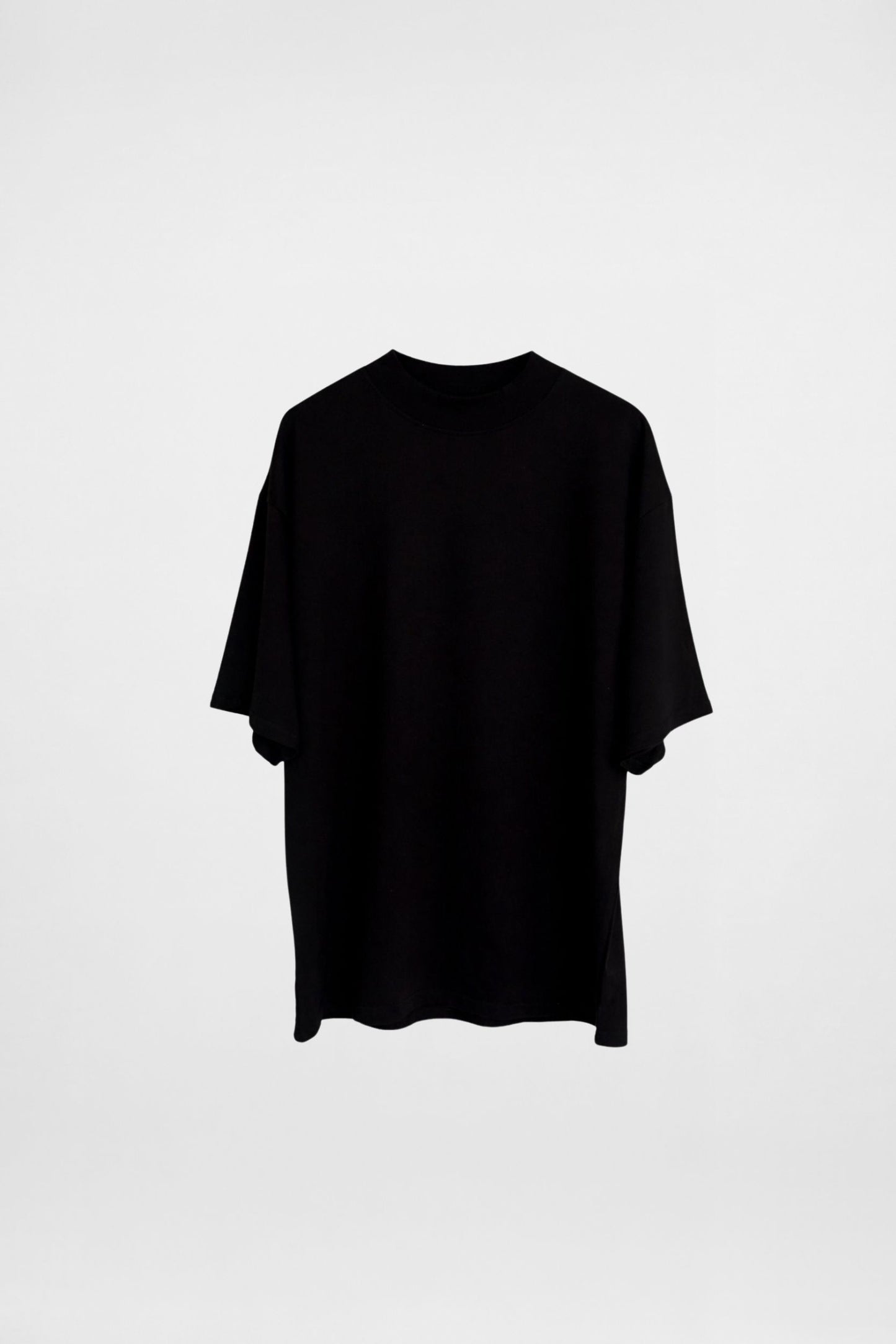 ESSENTIAL TEE